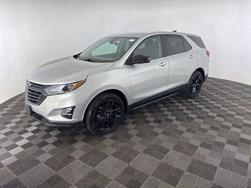 Used 2021 Chevrolet Equinox LT FWD image 3