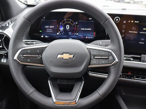 New 2026 Chevrolet Equinox LT image 7