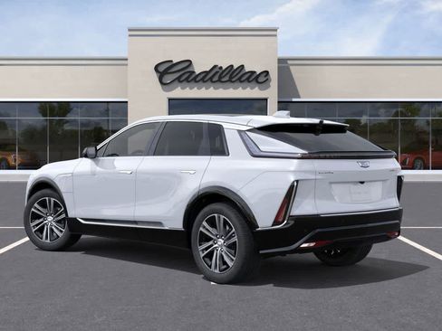 New 2026 Cadillac Lyriq Luxury image 3