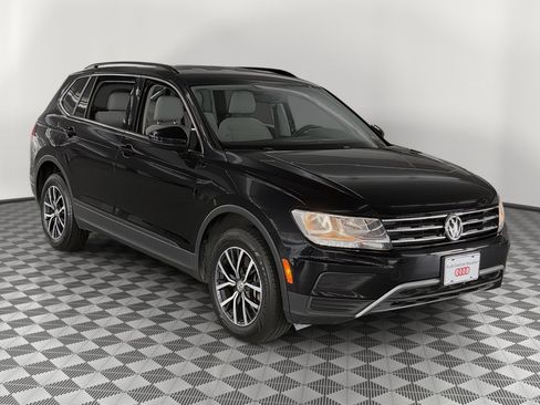Used 2019 Volkswagen Tiguan SE FWD image 7