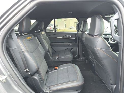 New 2026 Ford Explorer Tremor w/ Tremor Convenience Package image 18