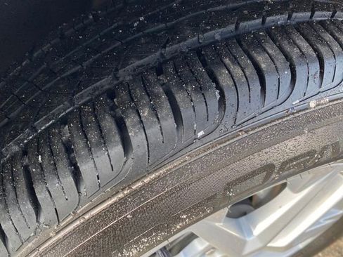 Certified 2024 Chevrolet Equinox LT image 22