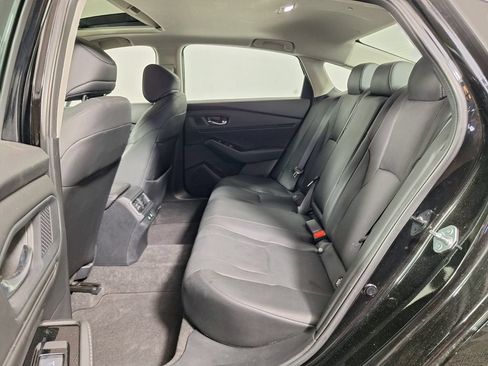 Used 2023 Honda Accord Touring image 10