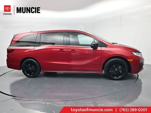Used 2025 Honda Odyssey Sport-L image 1
