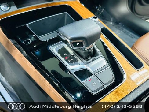 Certified 2023 Audi Q5 2.0T Premium Plus w/ Premium Plus Package AWD/4WD image 15