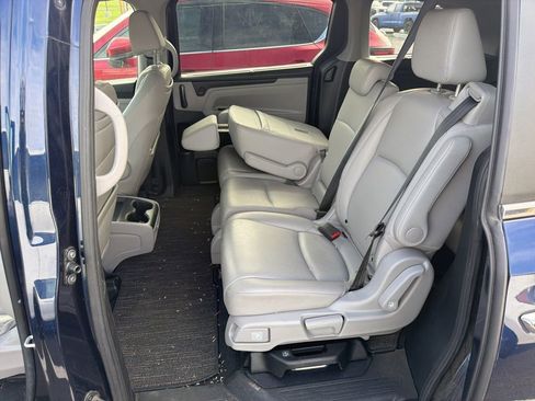 Used 2023 Honda Odyssey Touring image 8