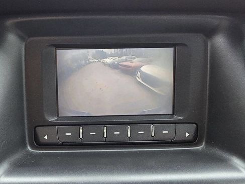 Used 2016 GMC Canyon 2WD Crew Cab w/ Convenience Package image 25