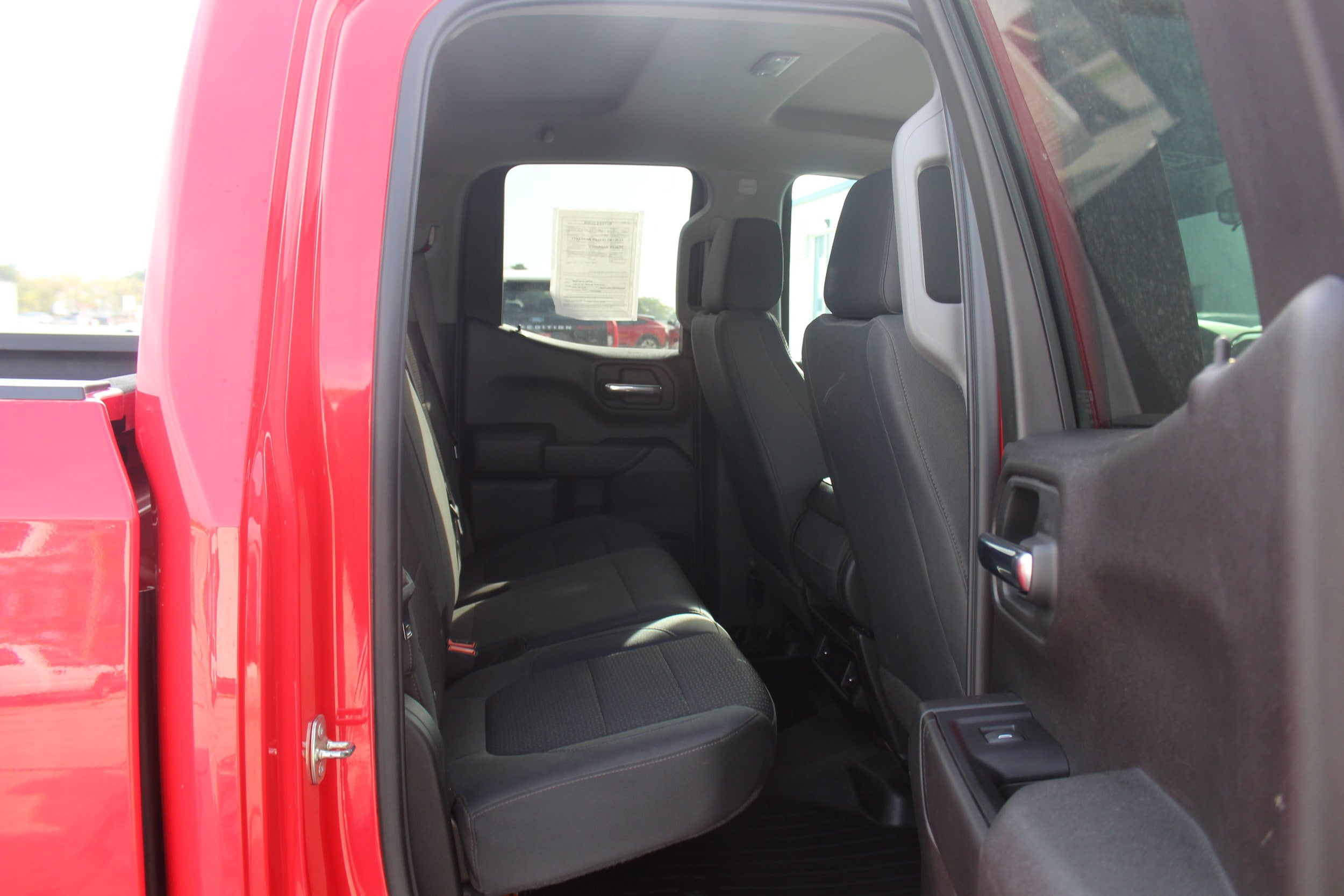 Used 2019 Chevrolet Silverado 1500 Custom Trail Boss w/ Custom Convenience Package AWD/4WD image 15
