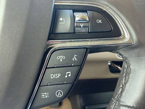 Used 2022 Lincoln Navigator 2WD image 15