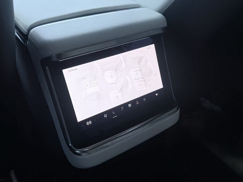 Used 2022 Tesla Model X Plaid AWD/4WD image 50