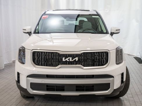 New 2025 Kia Telluride EX image 2
