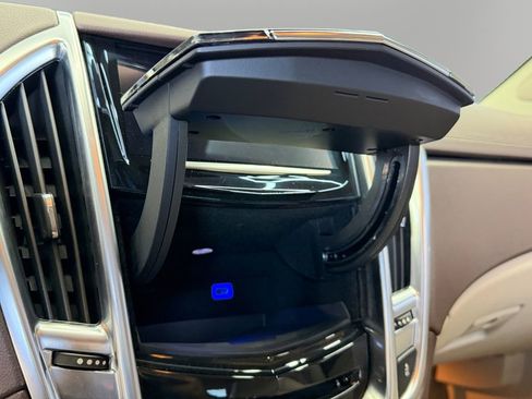 Used 2015 Cadillac SRX Performance w/ Driver Awareness Package image 23