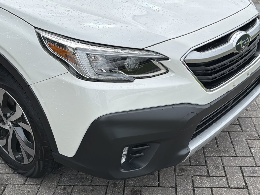 Certified 2022 Subaru Outback Touring XT AWD/4WD image 8