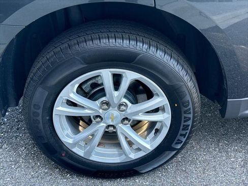 Used 2017 Chevrolet Equinox LS AWD/4WD image 11
