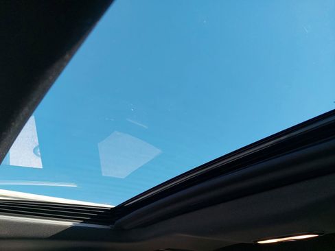 New 2026 GMC Canyon Elevation w/ Convenience Package image 31