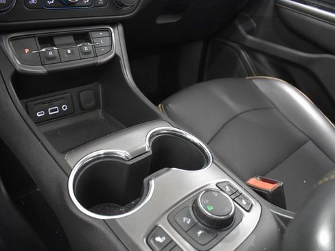 Used 2023 GMC Terrain AT4 w/ Infotainment Package II image 20