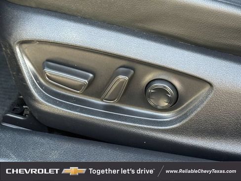 Used 2023 Toyota Camry SE FWD image 28