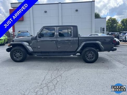 Used 2024 Jeep Gladiator Sport AWD/4WD image 7