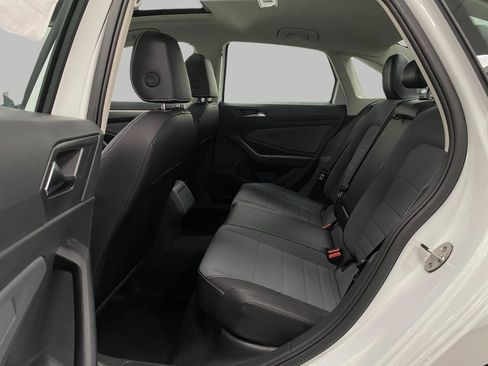 New 2026 Volkswagen Jetta SE image 25