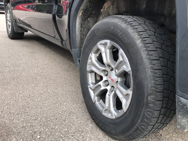 Certified 2024 GMC Sierra 1500 SLT RWD image 36
