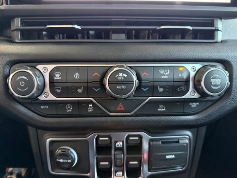 New 2026 Jeep Wrangler Unlimited Sport AWD/4WD image 19