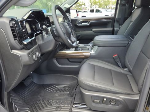New 2026 Chevrolet Silverado 1500 RST w/ RST All Star Premium Package AWD/4WD image 14