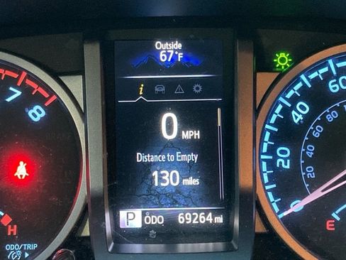 Used 2021 Toyota Tacoma SR5 image 16