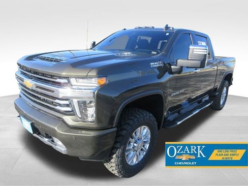 Used 2023 Chevrolet Silverado 2500 High Country w/ Z71 Off-Road Package image 1