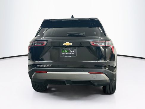 Used 2025 Chevrolet Equinox LT AWD/4WD image 7