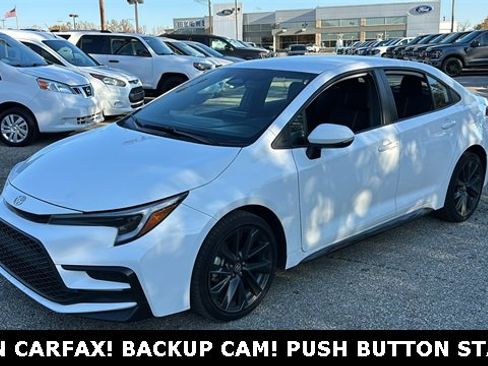 Used 2024 Toyota Corolla SE image 33