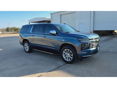 New 2026 Chevrolet Suburban Premier