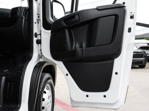 Used 2025 RAM ProMaster 2500 w/ Convenience Group FWD image 43