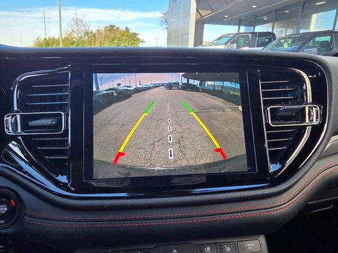 Used 2024 Dodge Durango GT image 33