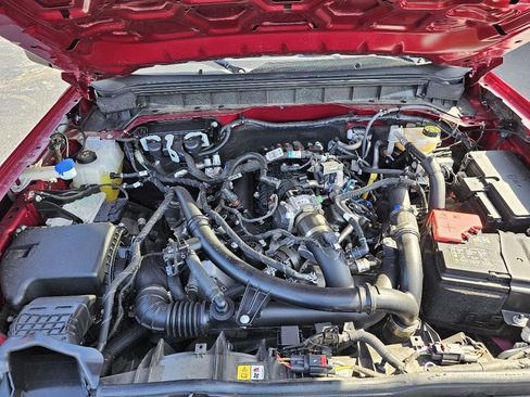 Used 2025 Ford Bronco Badlands AWD/4WD image 42
