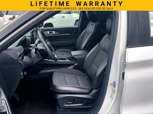 Used 2025 Ford Explorer ST-Line w/ Premium Package AWD/4WD image 21