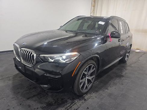 Used 2022 BMW X5 xDrive40i AWD/4WD image 2