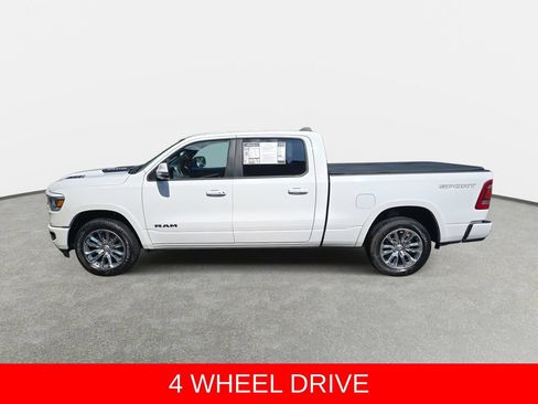 Used 2022 RAM 1500 Laramie AWD/4WD image 8