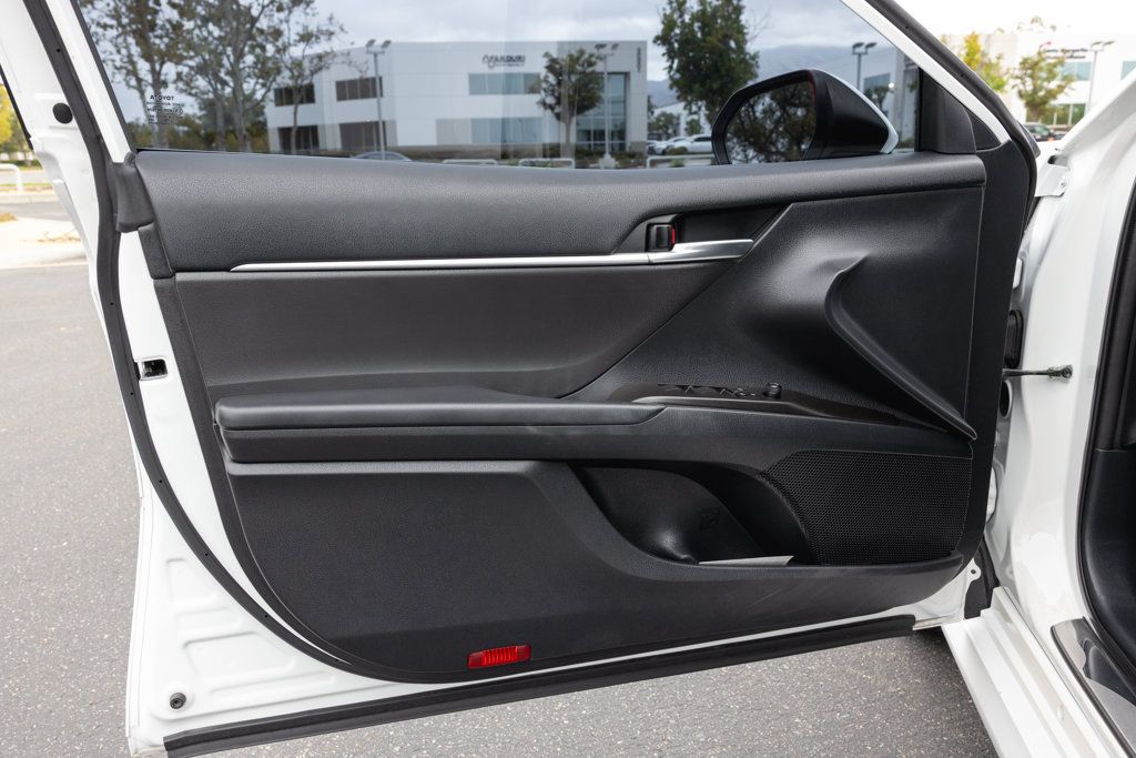 Certified 2022 Toyota Camry LE w/ Convenience Package FWD image 14