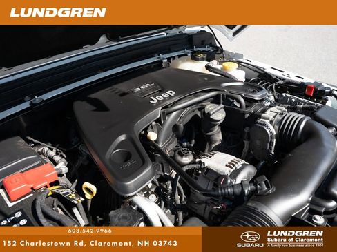 Used 2019 Jeep Wrangler Sport image 31