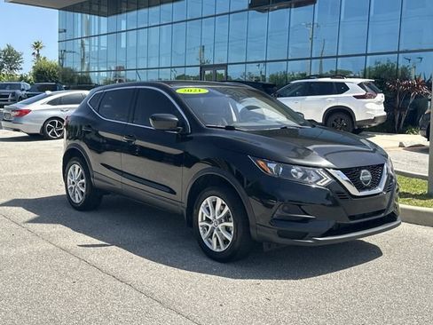 Certified 2021 Nissan Rogue Sport S FWD image 5