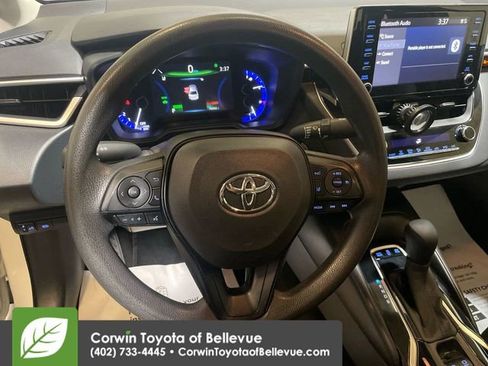 Used 2020 Toyota Corolla LE image 22