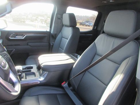 New 2026 GMC Sierra 1500 Elevation w/ Elevation Premium Package image 14