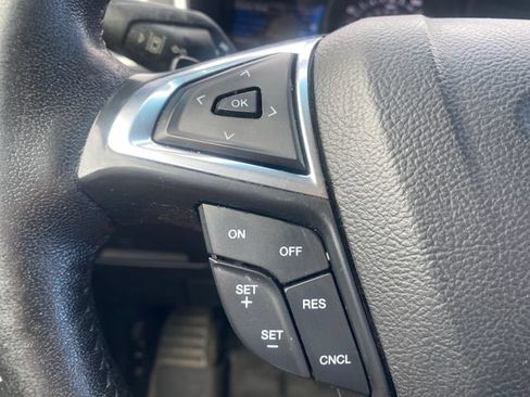 Used 2020 Ford Edge SEL w/ Convenience Package AWD/4WD image 26