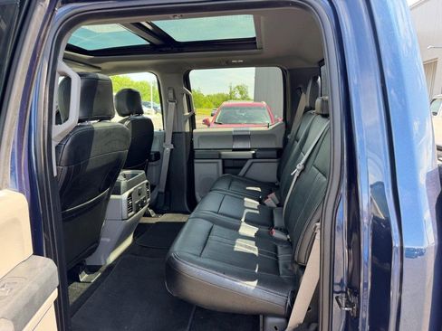 Used 2018 Ford F150 XLT w/ Equipment Group 302A Luxury image 9