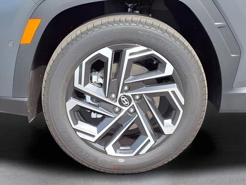 New 2026 Hyundai Tucson Limited image 12