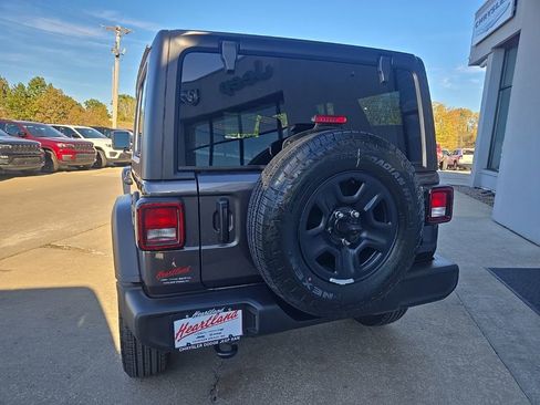 New 2026 Jeep Wrangler Unlimited Sport AWD/4WD image 8