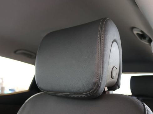 Used 2016 Hyundai Santa Fe Sport image 16