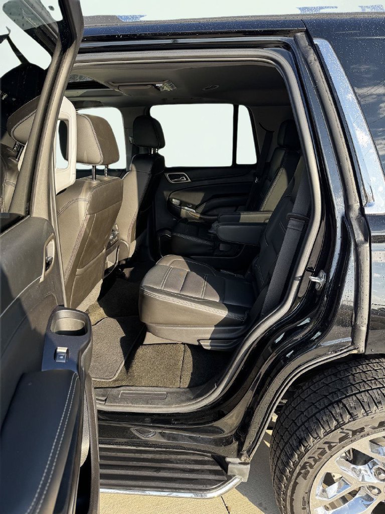 Used 2018 GMC Yukon Denali w/ Open Road Package AWD/4WD image 27
