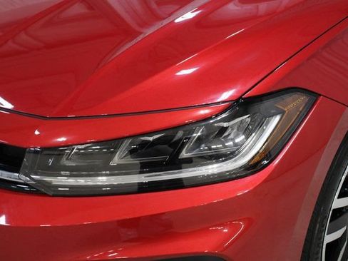 New 2026 Volkswagen Jetta SE FWD image 33