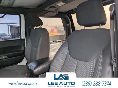 Used 2016 Jeep Wrangler Sport AWD/4WD image 14